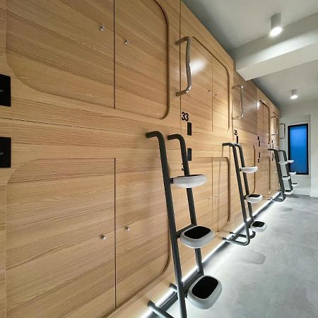 Airone Capsule Hotel Hobart Esterno foto