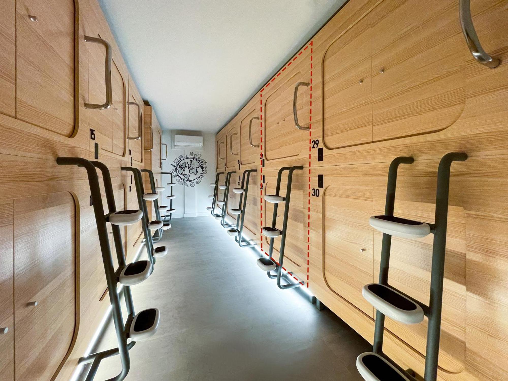 Airone Capsule Hotel Hobart Esterno foto